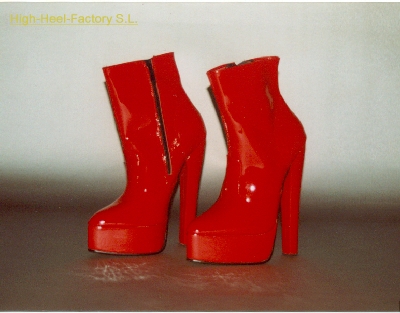 HHF-Blues-P-th.heel